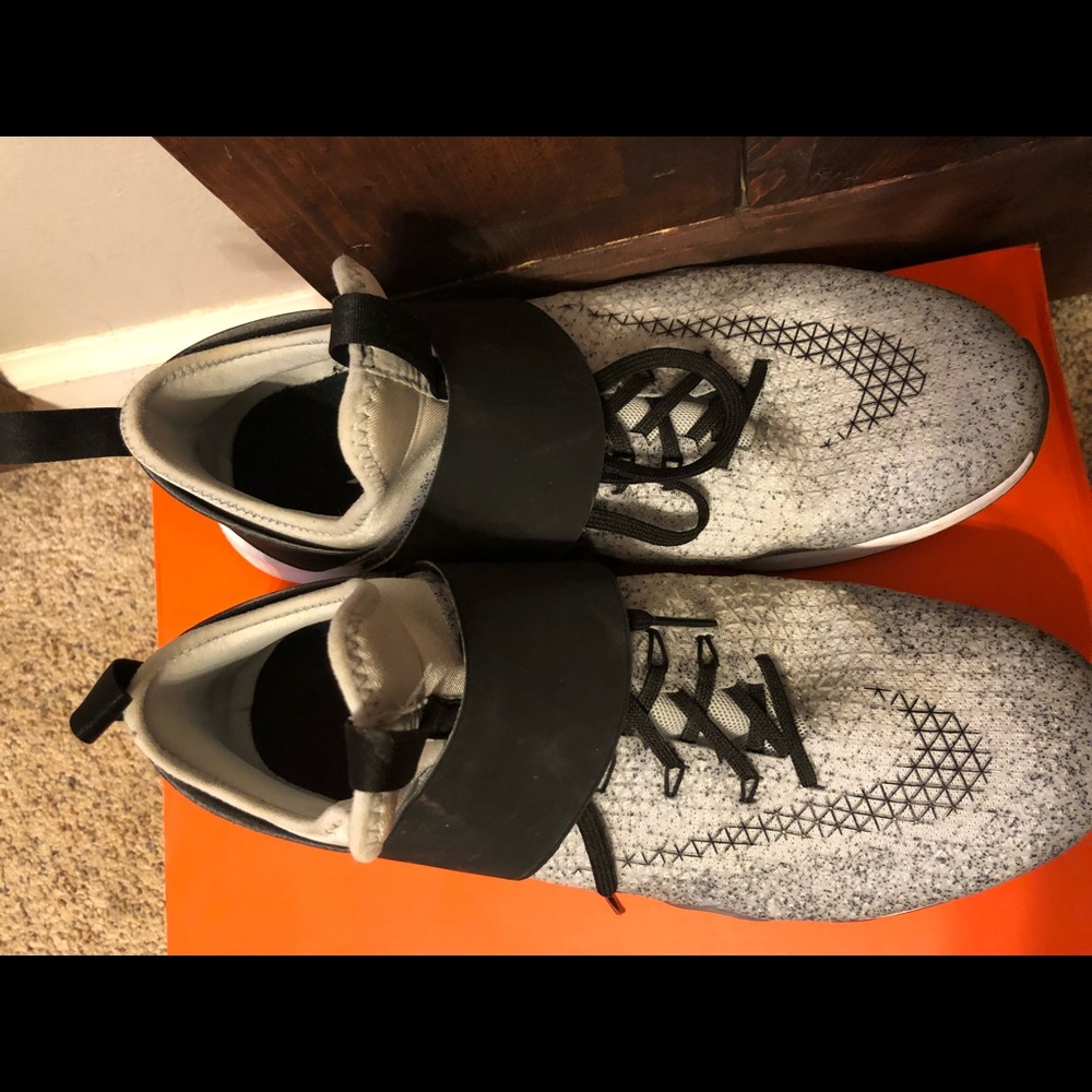 Nike air zoom strong - Picture 2 of 4